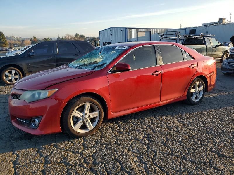 2014 Toyota Camry l
