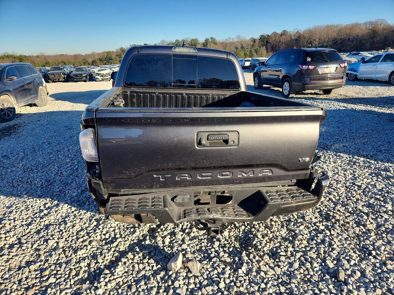 2022 Toyota Tacoma SR5 V6