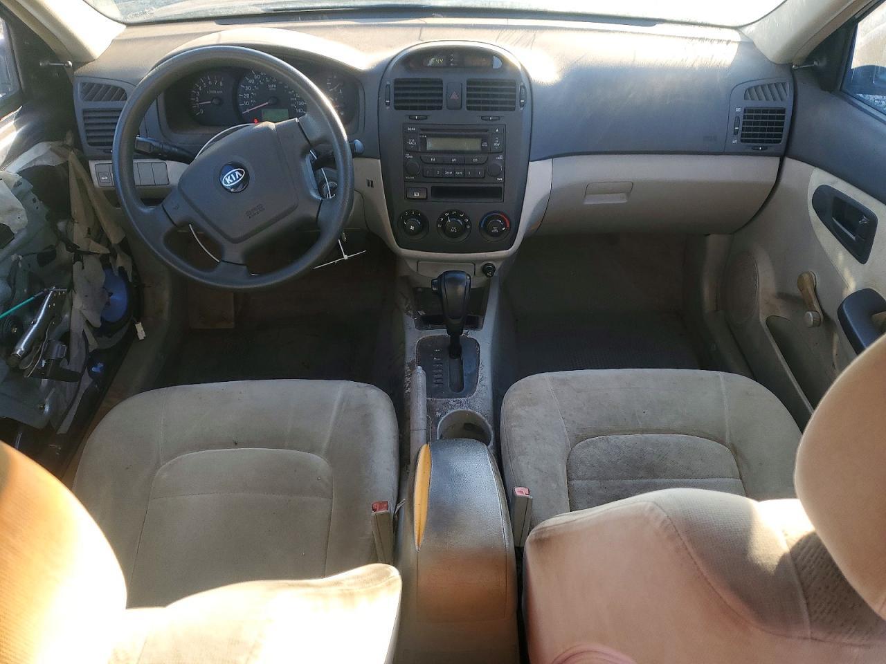 2005 KIA Spectra lx