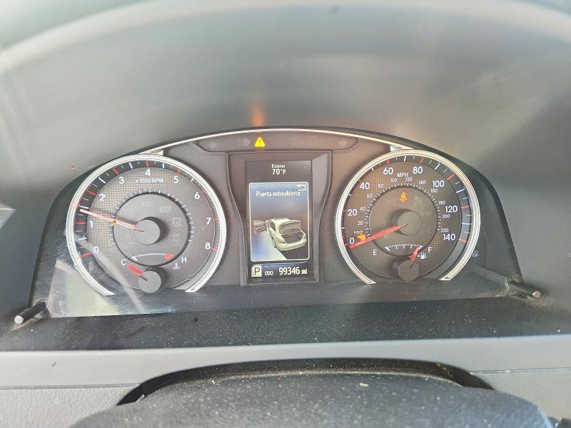 2015 Toyota Camry le