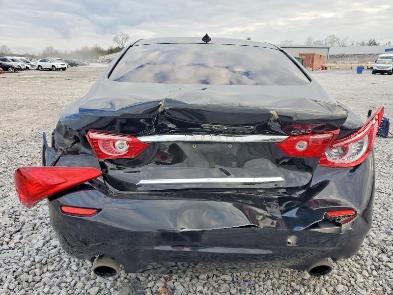2015 Infiniti Q50 Base