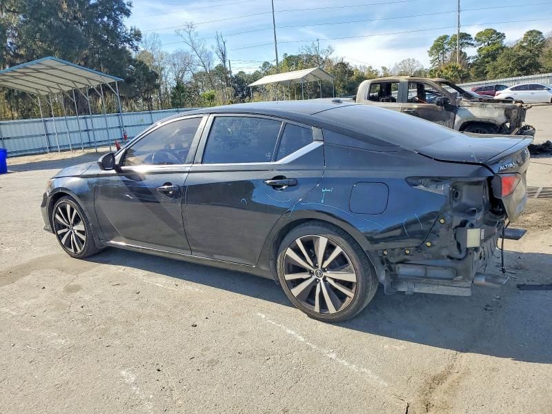 2021 Nissan Altima sr