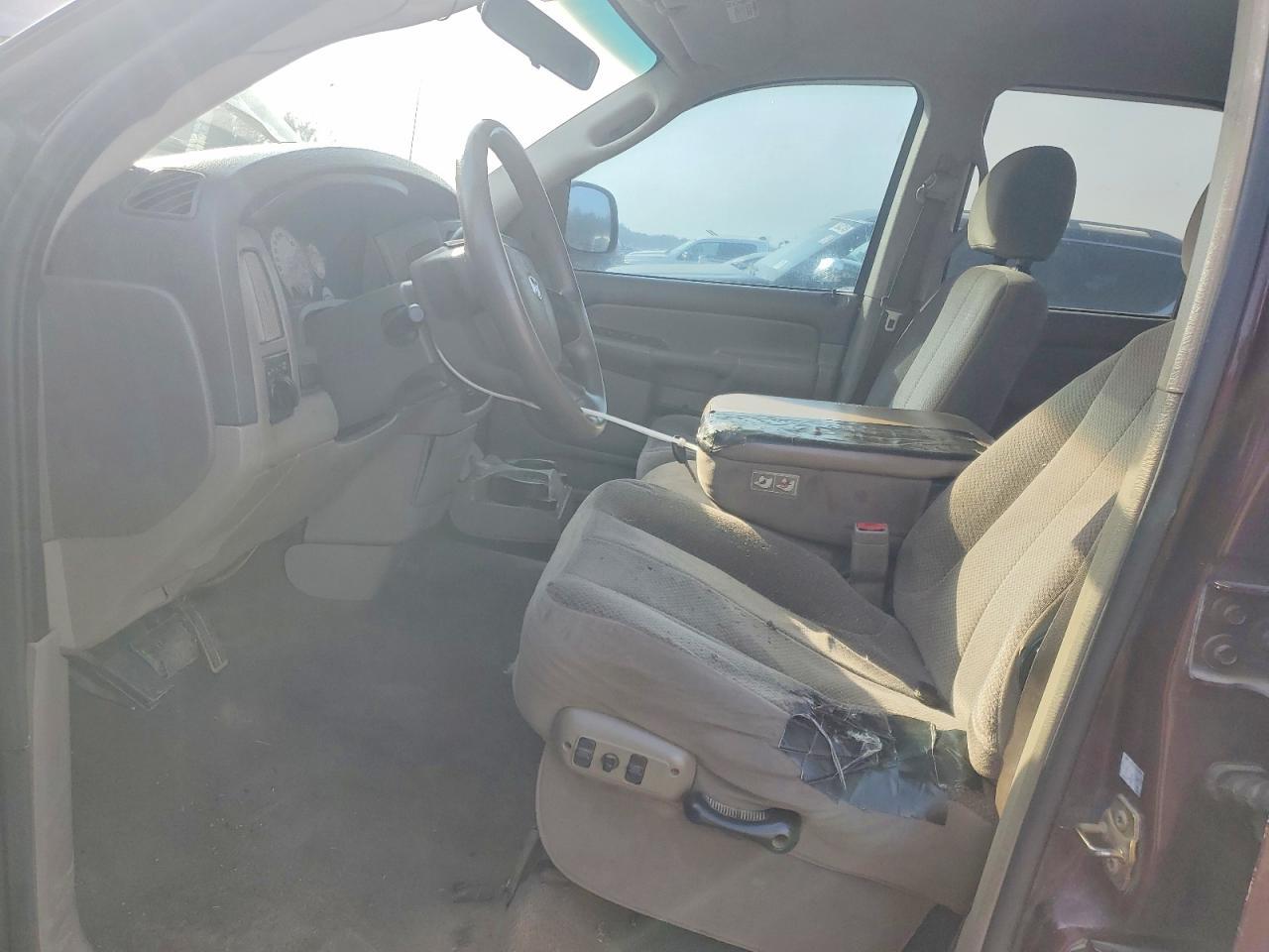 2005 Dodge RAM 1500 ST