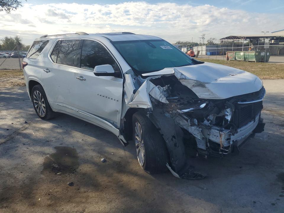 2022 Chevrolet Traverse Premier