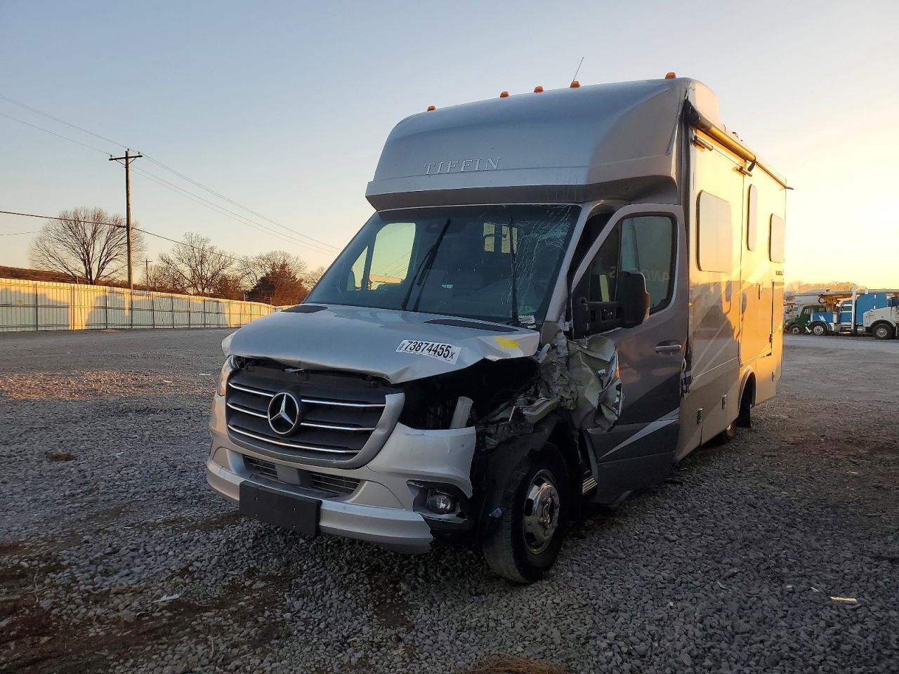 2023 Mercedes-Benz 2023 Tiffin WAYFAR25LW-RV