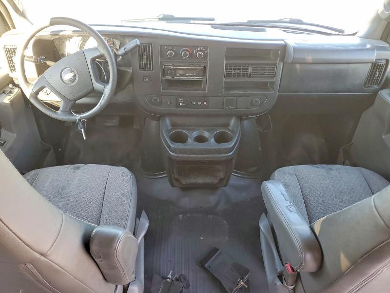2018 Chevrolet Express 2500 Delivery Van