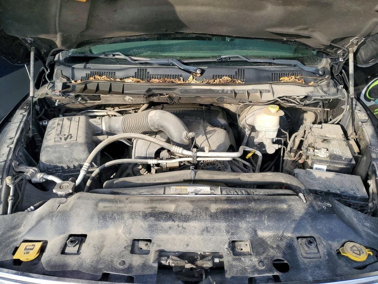 2016 Dodge Ram 1500 slt