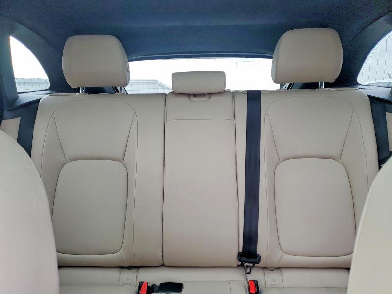 2019 Jaguar F-pace Premium