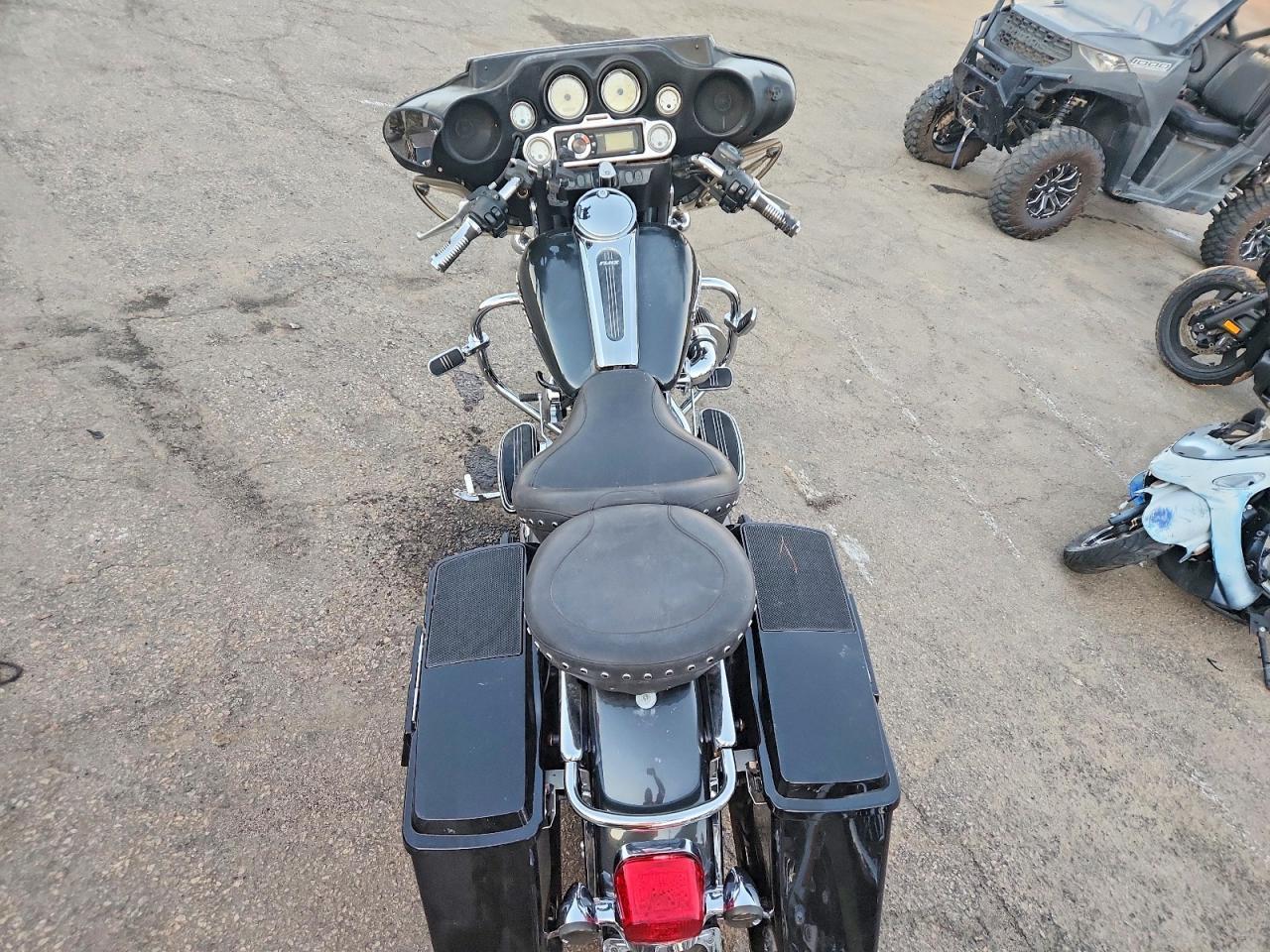 2006 Harley-Davidson Flhxi