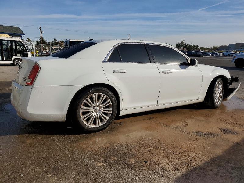 2014 Chrysler 300 s