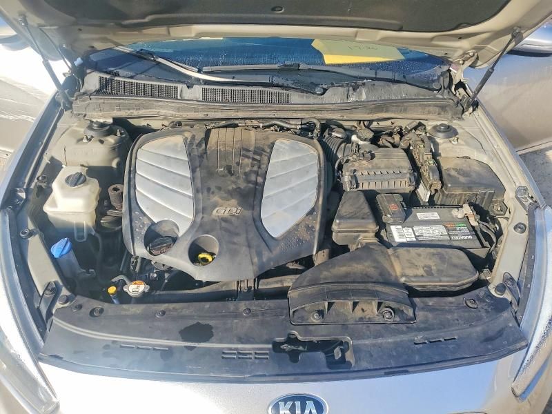 2014 KIA Cadenza Premium