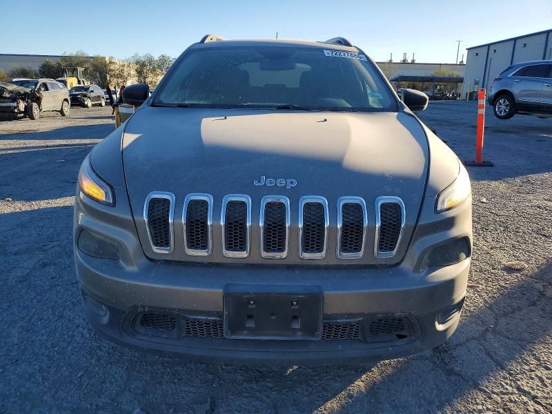 2017 Jeep Cherokee Sport