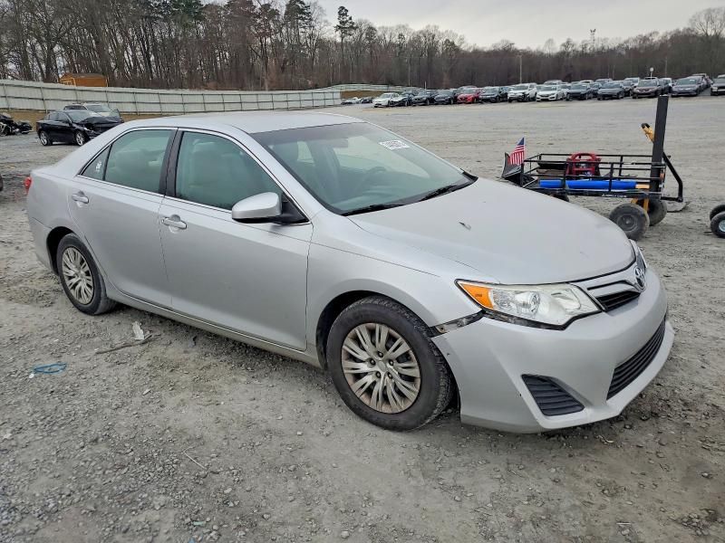 2013 Toyota Camry l