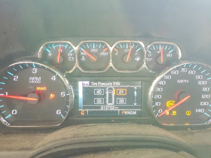 2015 Chevrolet Suburban C1500 lt