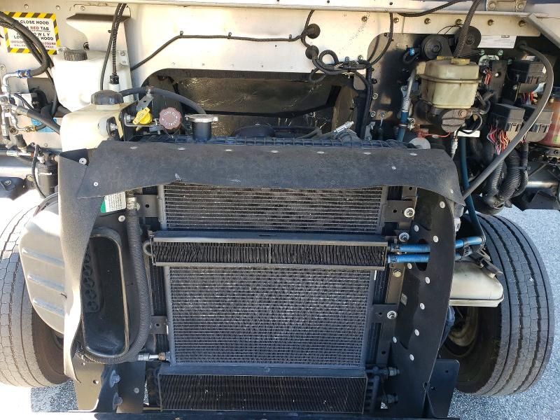 2021 Freightliner Mt45g Chassis Delivery Truck