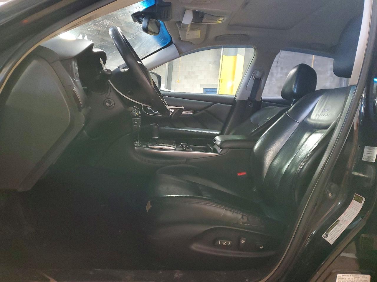 2012 Infiniti M37 x