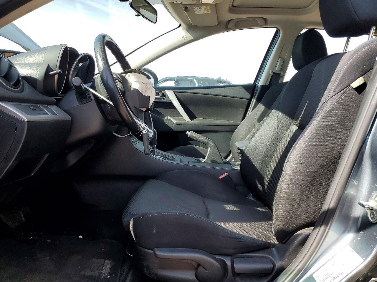 2012 Mazda 3 S