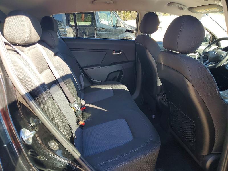 2016 KIA Sportage lx