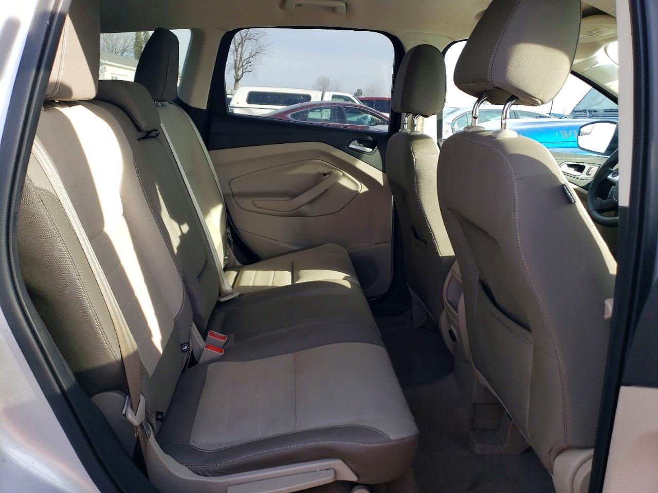 2016 Ford Escape se