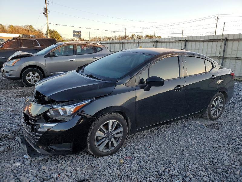 2023 Nissan Versa sv
