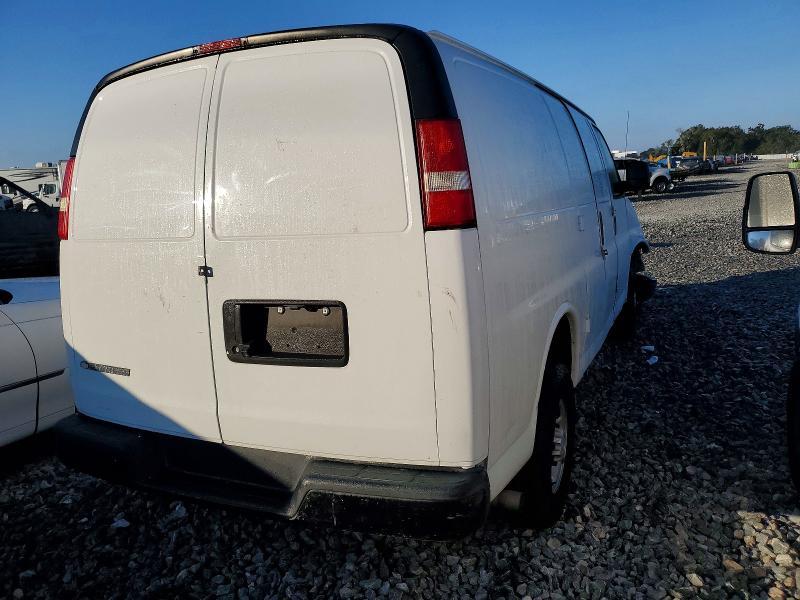 2018 Chevrolet Express G2500
