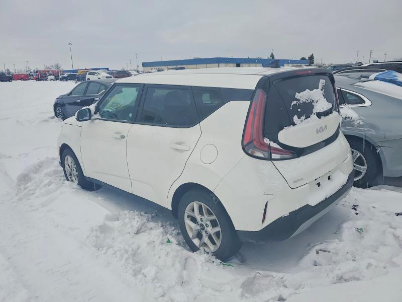 2023 KIA Soul lx