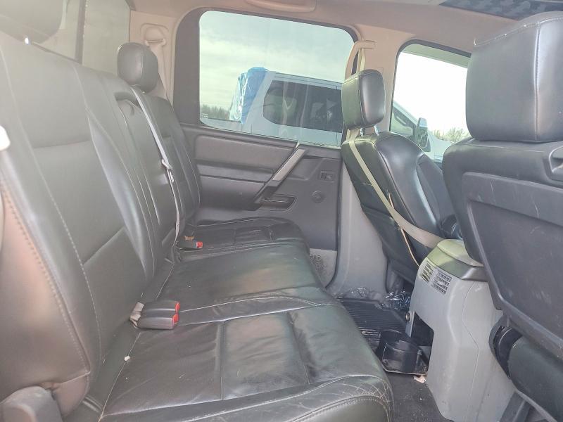 2004 Nissan Titan xe