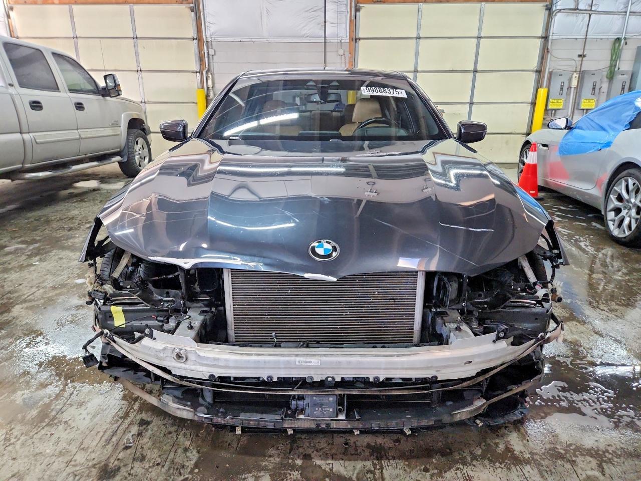 2017 BMW 750 xi