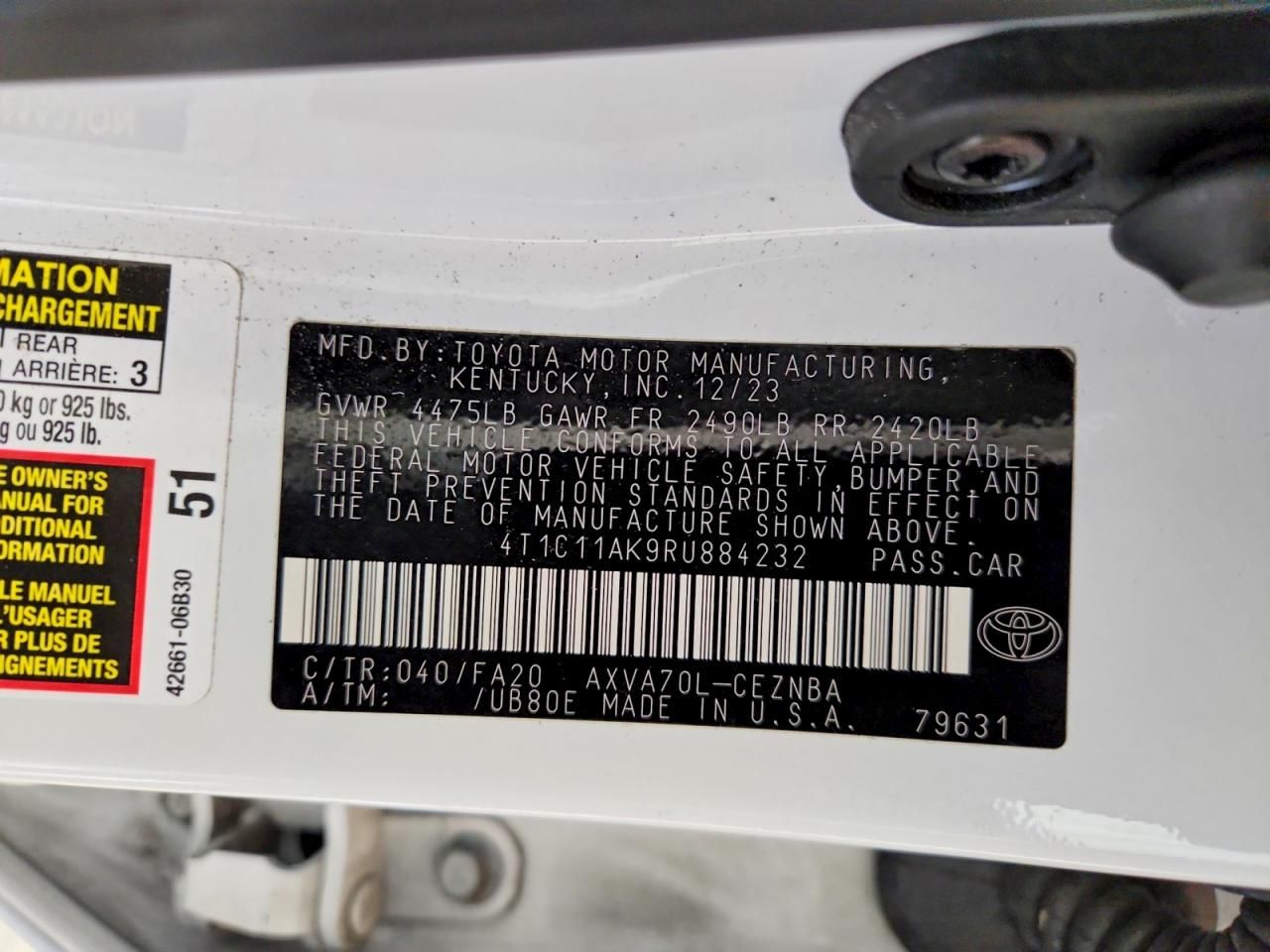 2024 Toyota Camry le