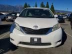 2011 Toyota Sienna le