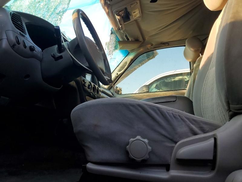 2003 Toyota Tundra Access cab SR5