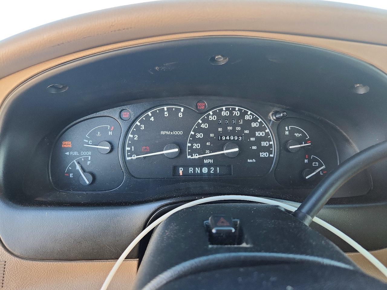 2000 Ford Explorer Sport