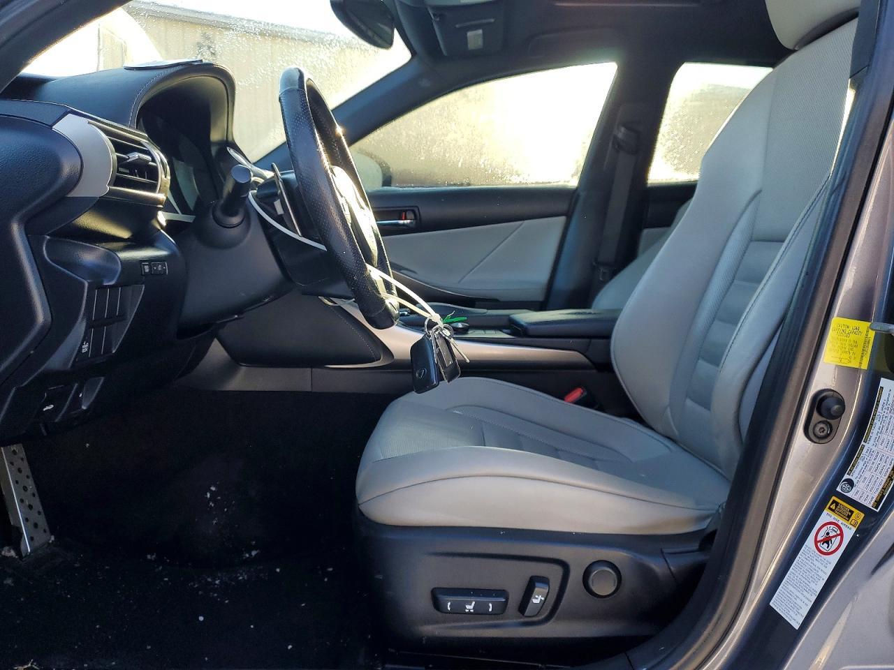 2016 Lexus Is 300