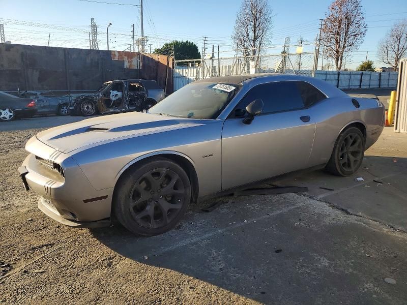 2015 Dodge Challenger sxt