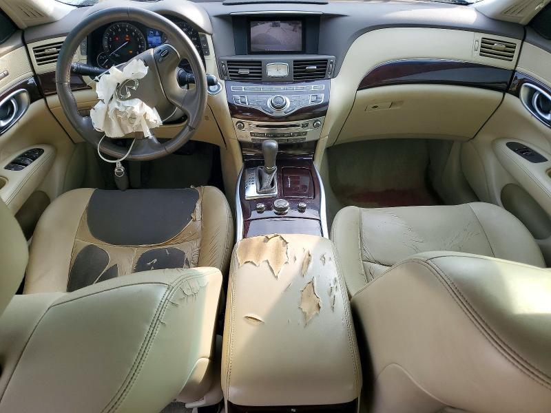 2015 Infiniti Q70 3.7