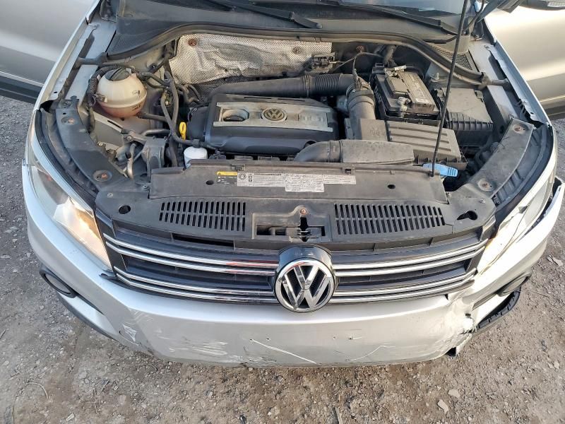 2015 Volkswagen Tiguan s