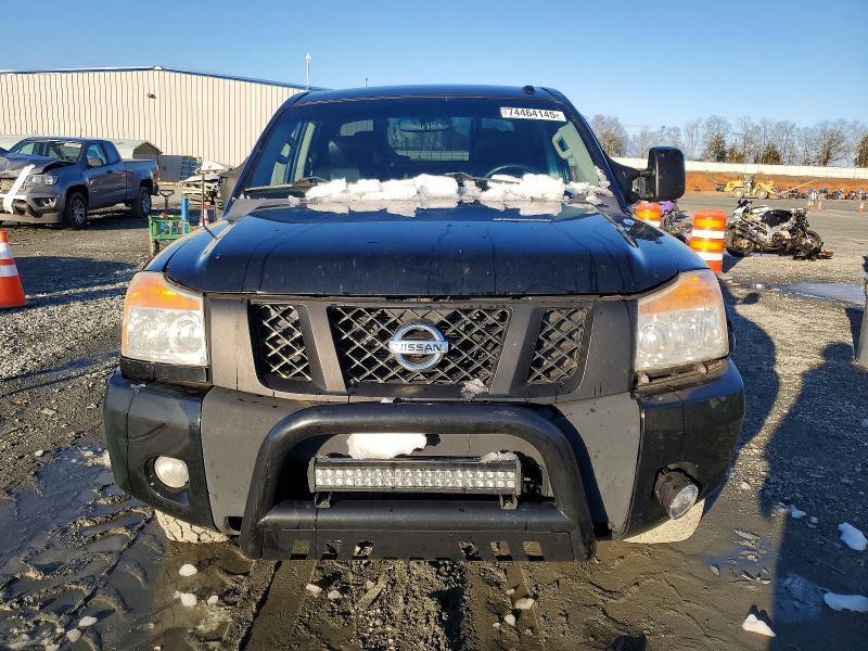 2012 Niss Titan