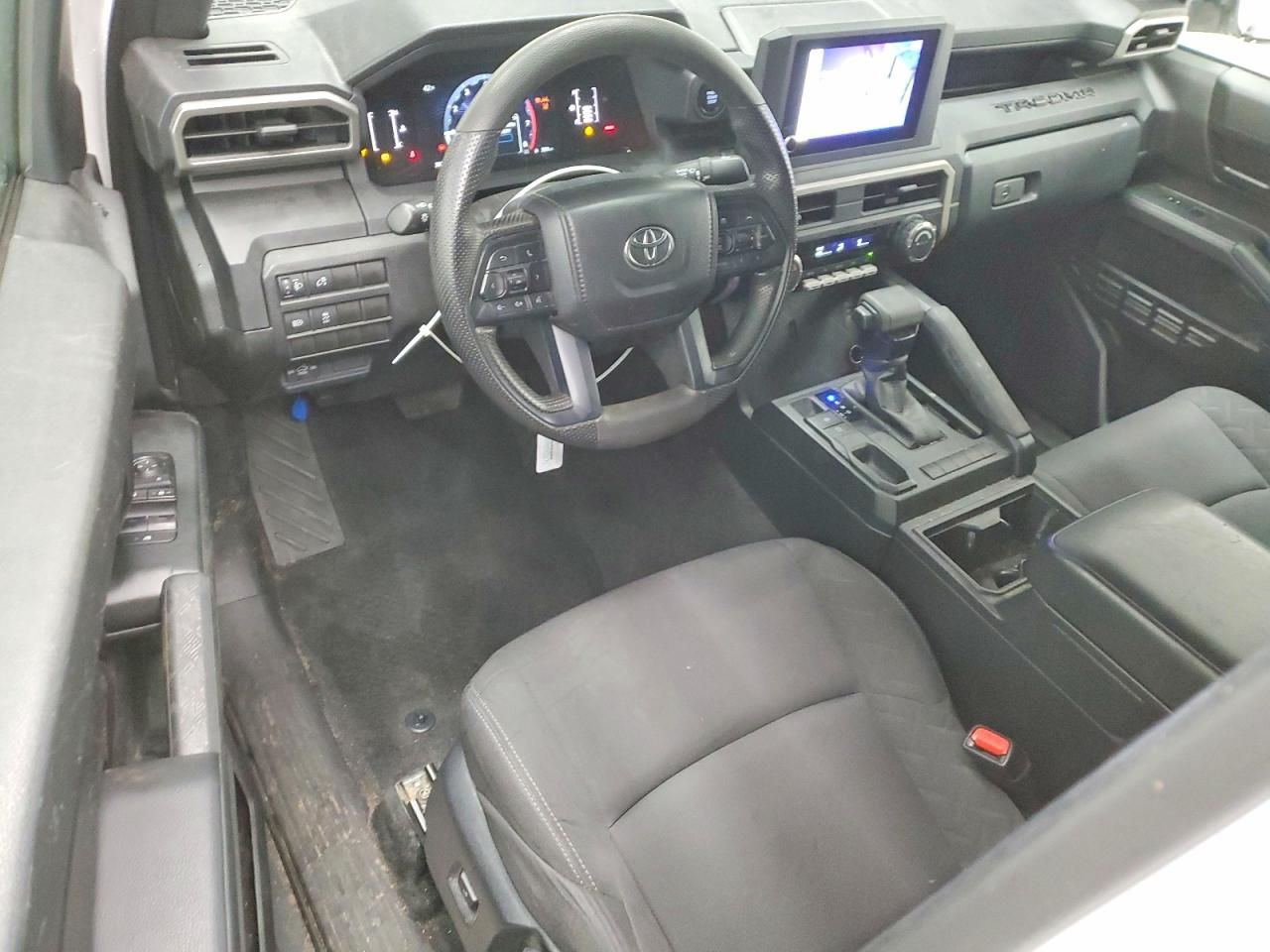 2024 Toyota Tacoma Xtracab