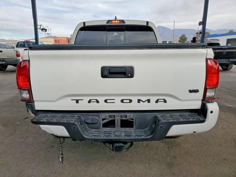 2019 Toyota Tacoma trd Off-road