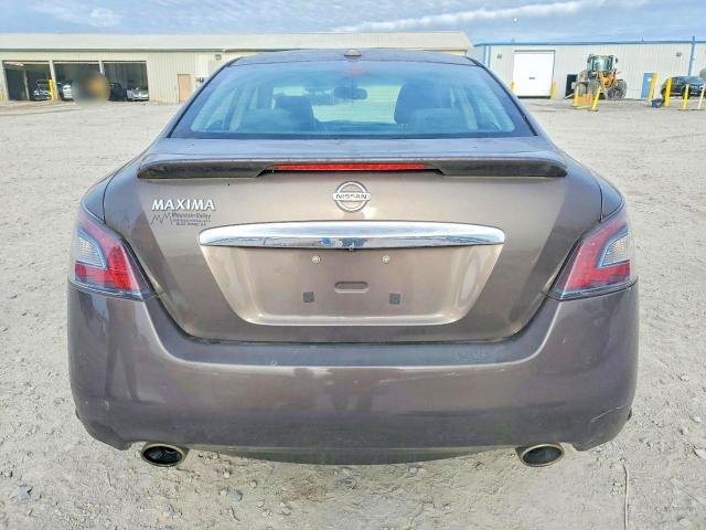 2013 Nissan Maxima s
