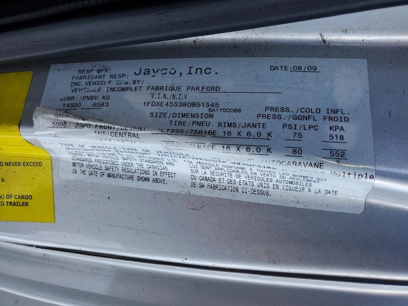 2010 Ford Econoline E450 Super Duty Cutaway Van