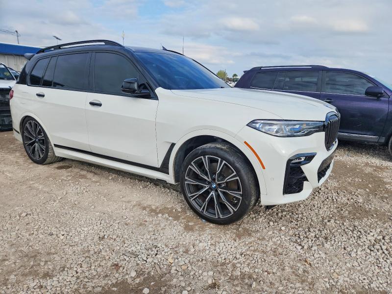 2021 BMW X7 M50i