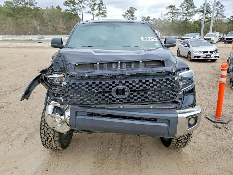 2015 Toyota Tundra Crewmax SR5