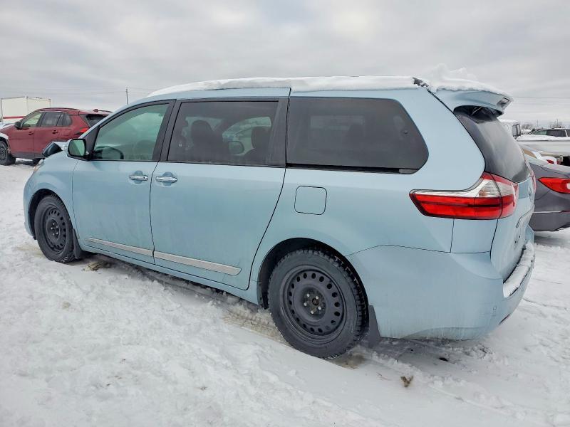 2015 Toyota Sienna xle
