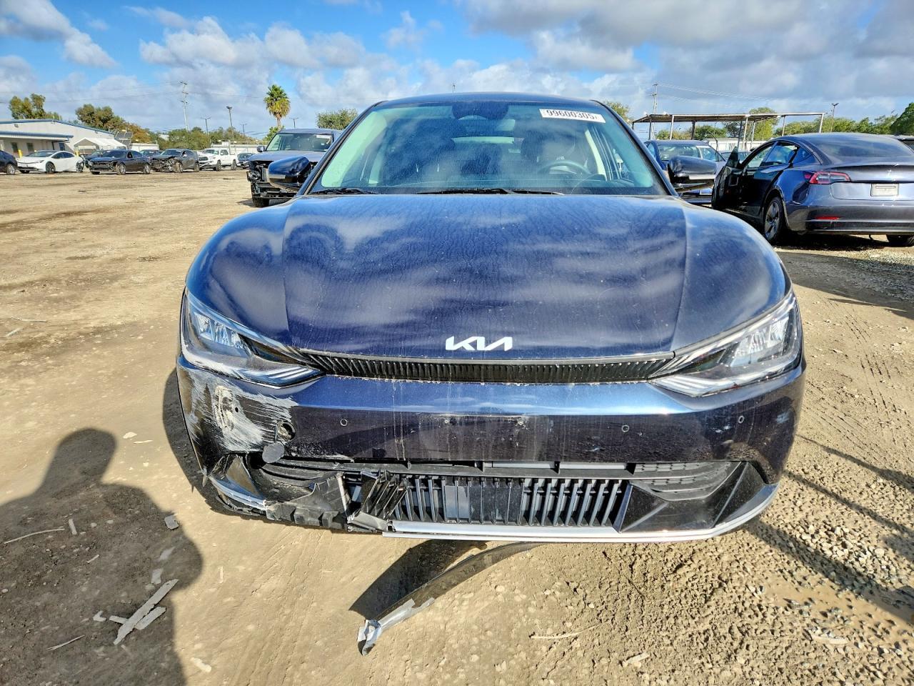 2022 KIA EV6 Light