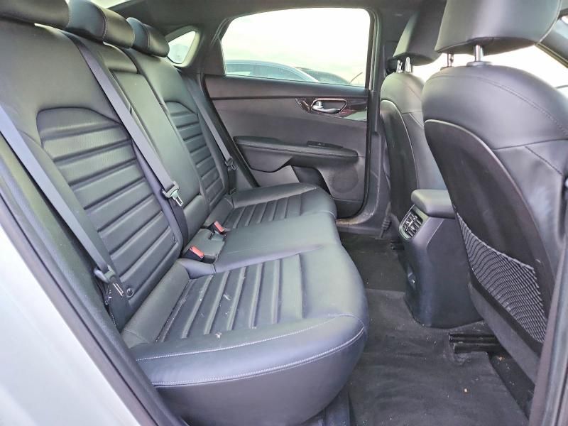 2023 KIA Forte gt Line