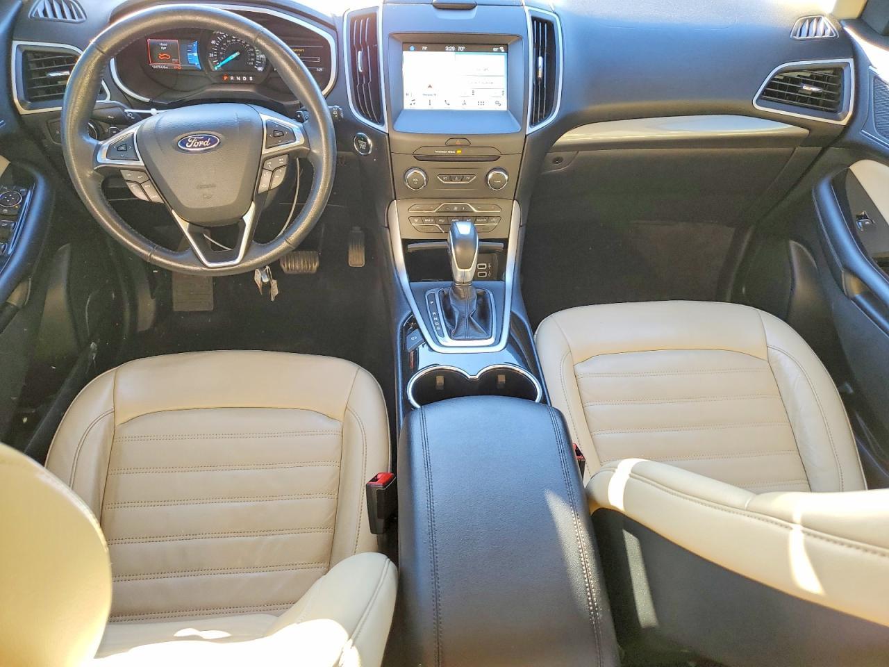 2017 Ford Edge sel
