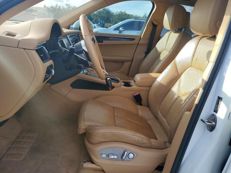 2015 Porsche Macan s