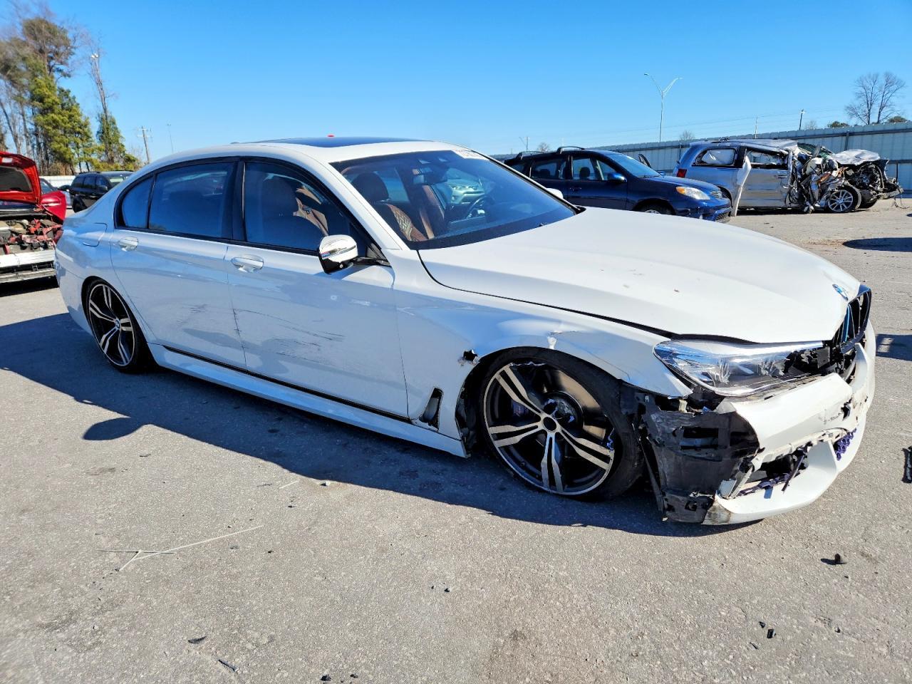 2017 BMW 740 i
