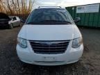 2005 Chrysler Town & Country Touring